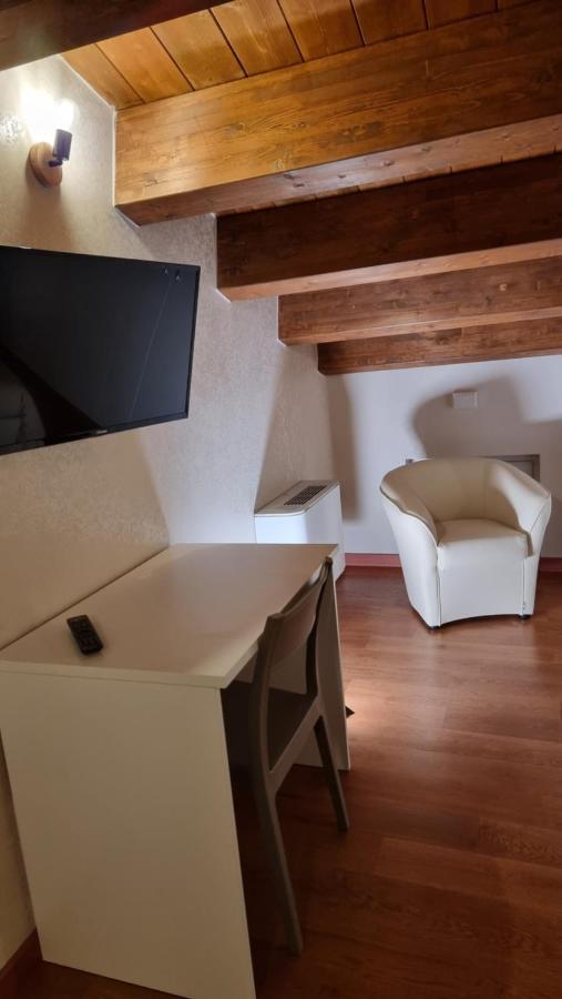 B&B Palazzo Del Contestabile Troia ภายนอก รูปภาพ
