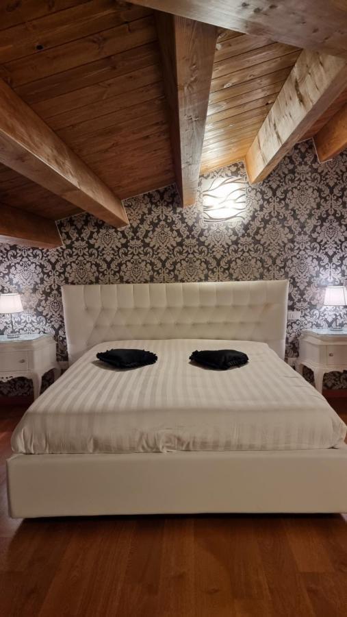 B&B Palazzo Del Contestabile Troia ภายนอก รูปภาพ