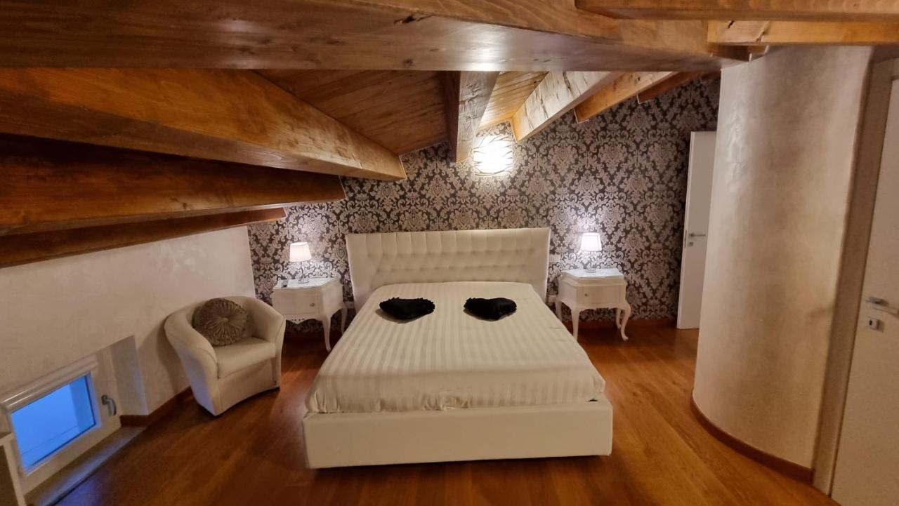 B&B Palazzo Del Contestabile Troia ภายนอก รูปภาพ