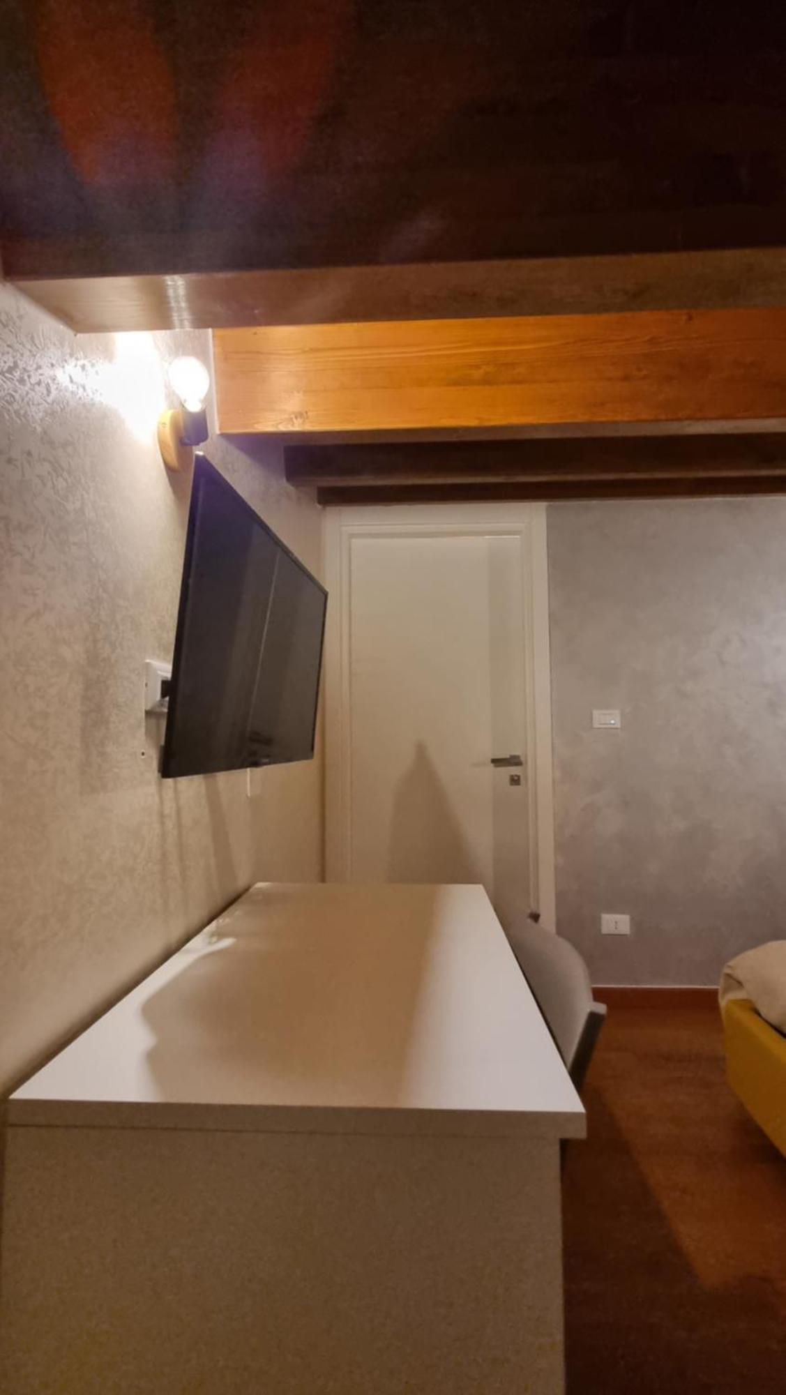 B&B Palazzo Del Contestabile Troia ภายนอก รูปภาพ