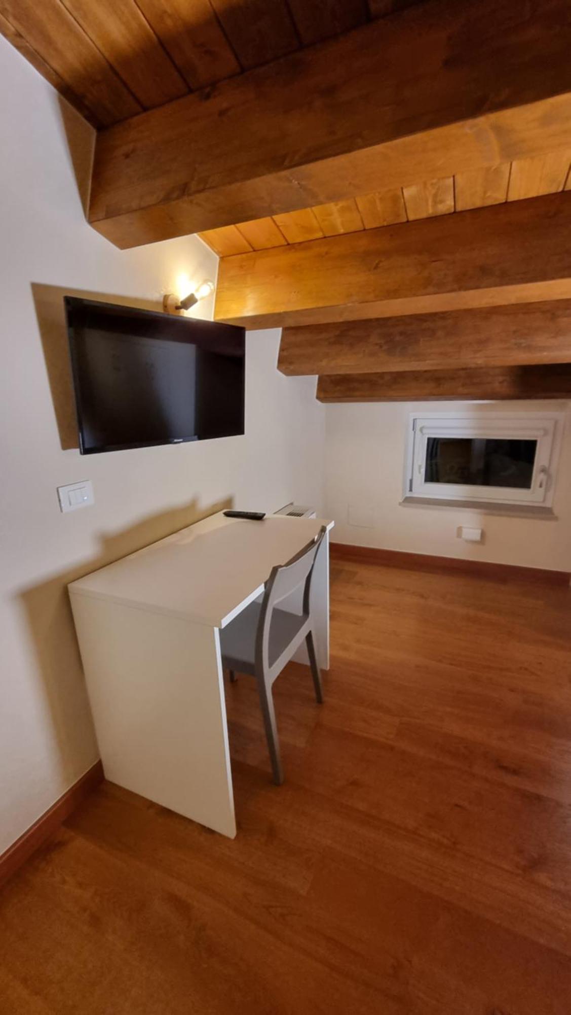 B&B Palazzo Del Contestabile Troia ภายนอก รูปภาพ